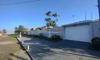 Imagem 2: Casa de alto padrão com 3 quartos à venda em Cibratel II