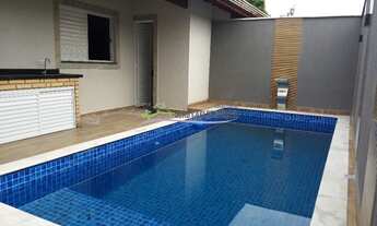 Imagem 2: Imperdível casa à venda em Itanhaém-SP, bairro Gaivotas, 3 quartos, 1 suíte, 2 salas, 3 ba