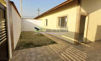 Imagem 6: Casa com 2 dormitórios em bairro residencial à venda