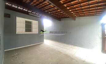 Imagem 2: Casa 2 dorms, 1 suíte em coração de centro residencial!