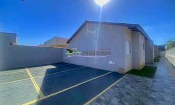 Imagem 2: Casa com Piscina à Venda no Cibratel II - Unidade Fundos