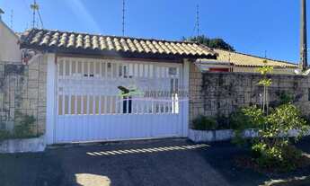 Imagem: Casa 3 dormitórios com piscina a 300m da