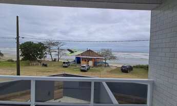 Imagem: Sobrado pé na areia em Itanhaém - condomínio