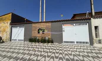 Imagem 3: Casa à venda em Nova Itanhaém-SP: 2 quartos, 1 suíte, 2 vagas. Sua casa na praia com pisci