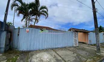 Imagem 5: Casa à venda de 4 quartos, 4 suítes, 3 salas, 5 banheiros, 8 vagas de garagem, piscina eno