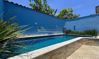 Imagem: Casa com piscina à venda na tranquila Nossa