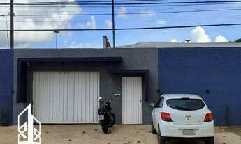 Imagem: Casa em condominio fechado com ponto comercial