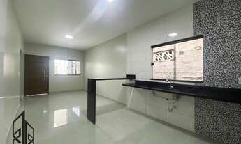 Imagem 7: Excelente casa recém contruída com 100m² de construção contendo 3 dormitórios sendo 1 suít