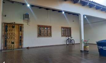 Imagem: CASA À VENDA COM 3 SUÍTES NO APONIÃ