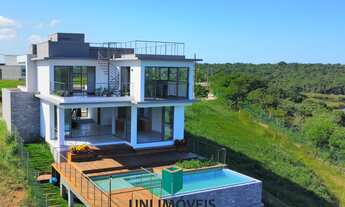 Imagem: Casa de luxo com 4 suítes à venda no Condomínio