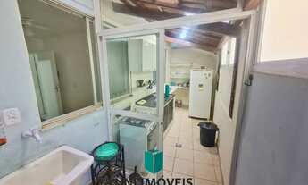 Imagem 5: Oportunidade na Praia do Morro! 2 quartos com área lateral e garagem na Avenida Paris