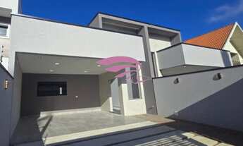 Imagem: CASA RESIDENCIAL em SÃO JOSÉ DOS PINHAIS