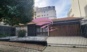 Imagem: CASA RESIDENCIAL em CURITIBA - PR, ÁGUA