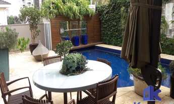 Imagem: Casa alto padrão em condomínio fechado