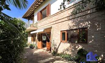 Imagem: Condomínio Granja Viana II - Espaçosa