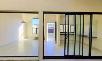 Imagem 7: Imperdível casa à venda em Indaiatuba-SP, Parque Residencial Sabiás: 2 quartos, 1 suíte, 2