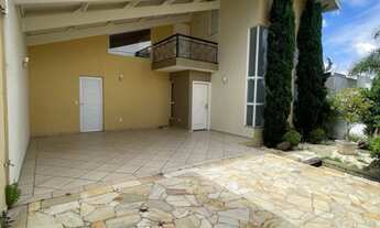 Imagem 3: Imóvel de Luxo no Jardim Esplanada: Casa com 3 suítes, 4 banheiros, 357m² em Indaiatuba-SP