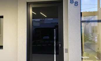 Imagem 2: Casa em Condomínio à Venda em Indaiatuba-SP: 3 Quartos, 1 Suíte, 2 Salas, 2 Vagas de Garag