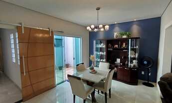 Imagem 5: Magnífica Casa à Venda em Indaiatuba-SP, no Jardim Europa. Com 3 Quartos, 1 Suíte e 150m²