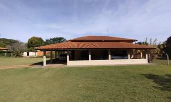 Imagem 2: Chácara de luxo à venda em Indaiatuba-SP, bairro Vale do Sol: 3 quartos, 1 suíte, 2 salas