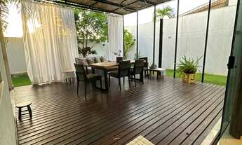 Imagem 2: Casa em Alphaville com 4