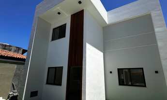 Imagem: Casa em Vilas do Atlântico com 4