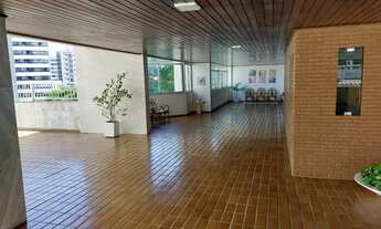 Imagem 2: Apartamento no Costa Azul com 3