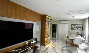 Imagem 6: Casa Alto Padrão em Abrantes com 4