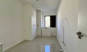 Imagem 4: Apartamento no Costa Azul com 3