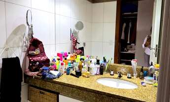 Imagem 2: Apartamento na Graça com 4