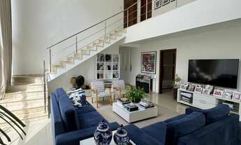 Imagem: Casa Alto Padrão em Alphaville com 4