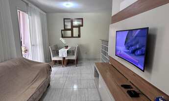 Imagem 2: Apartamento em Buraquinho com 2