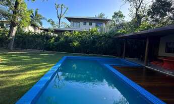 Imagem: Casa em Praia do Forte com 4 4, 03G e 370M²