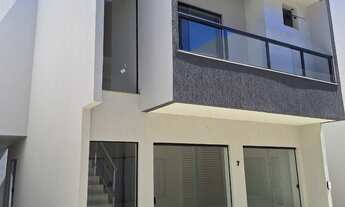 Imagem: Casa em Buraquinho com 4