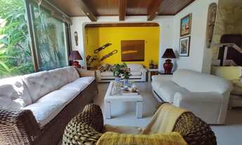 Imagem 4: Casa em Vilas do Atlântico com 4|4, 02G e 306M²