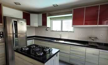 Imagem 6: Casa em Buraquinho com 4|4, 03G e 284M²