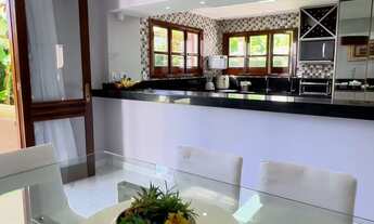 Imagem 4: Casa em Lauro de Freitas com 5|4, 04G e 1370M²