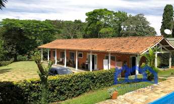 Imagem: Chácara com 3 Quartos e 2 banheiros à