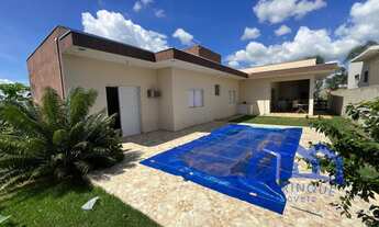 Imagem 7: Casa com 3 Quartos e 2 banheiros à Venda, 450 m² por R$ 750.000 Cód. ch1580