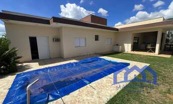 Imagem 6: Casa com 3 Quartos e 2 banheiros à Venda, 450 m² por R$ 750.000 Cód. ch1580