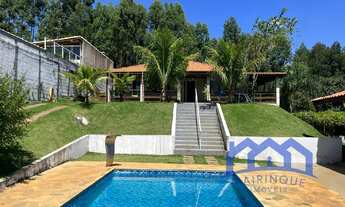 Imagem: Chácara com 4 Quartos e 4 banheiros à