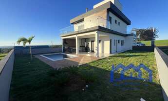 Imagem 4: Casa com 4 Quartos e 4 banheiros à Venda, 450 m² por R$ 1.800.000 Cód. ch1644