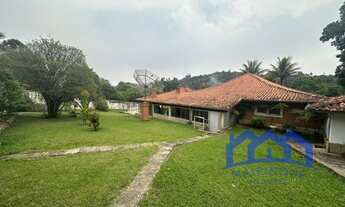 Imagem: Chácara com 6 Quartos e 3 banheiros à