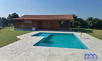 Imagem: Chácara com 3 Quartos e 2 banheiros à