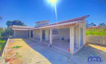 Imagem: Chácara com 3 Quartos e 3 banheiros à