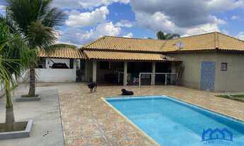 Imagem: Chácara com 3 Quartos e 3 banheiros, 1.000