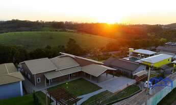 Imagem 3: Chácara com 4 Quartos e 7 banheiros à Venda, 1.870 m² por R$ 2.200.000 Cód. ch2004