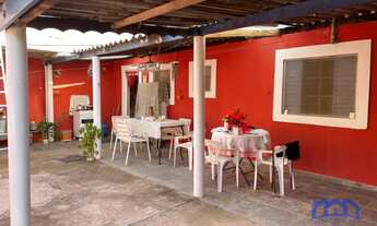 Imagem: Casa com 1 Quartos e 1banheiro,180m² por