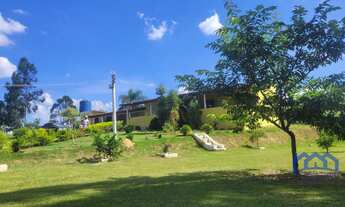 Imagem: Chácara com 2 quartos e 1 banheiro com