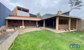 Imagem: Chácara com 3 Quartos e 3 banheiros à